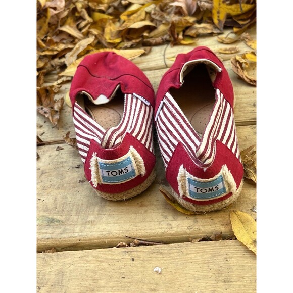 New TOM’S Flats Red & White Striped Slip On Shoes US 7 - Picture 2 of 5